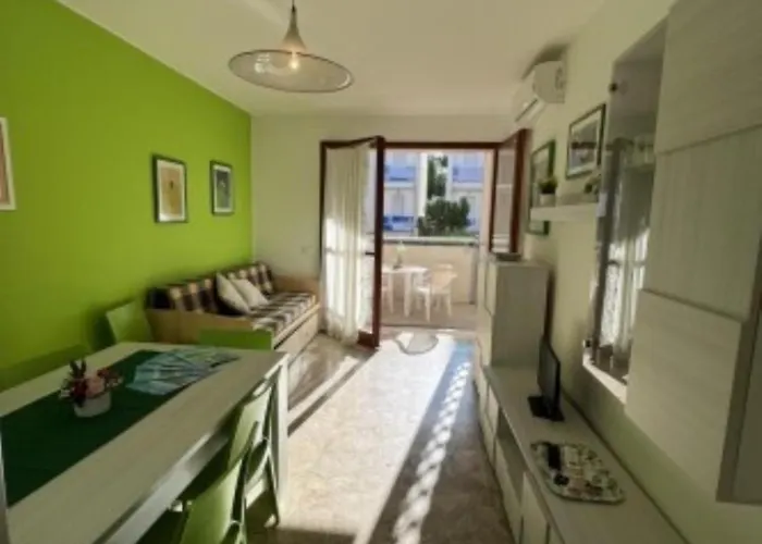 Flat With A Shared Garden *