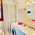 Flat With A Shared Garden Апартаменты Бибионе